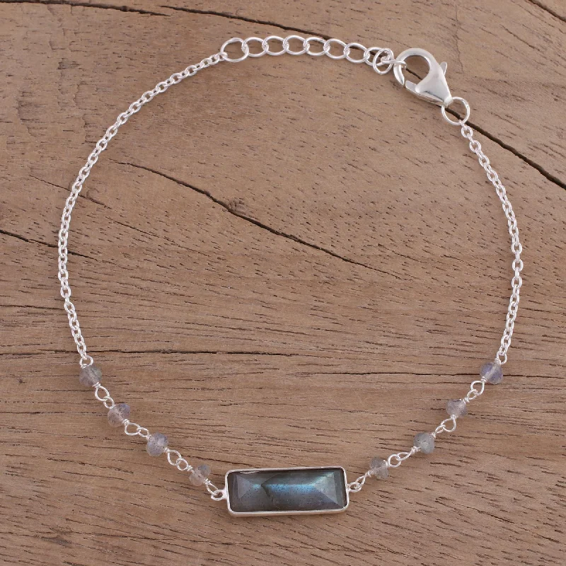 stackable bracelets for women -Magical Prism Labradorite Silver Pendant Bracelet