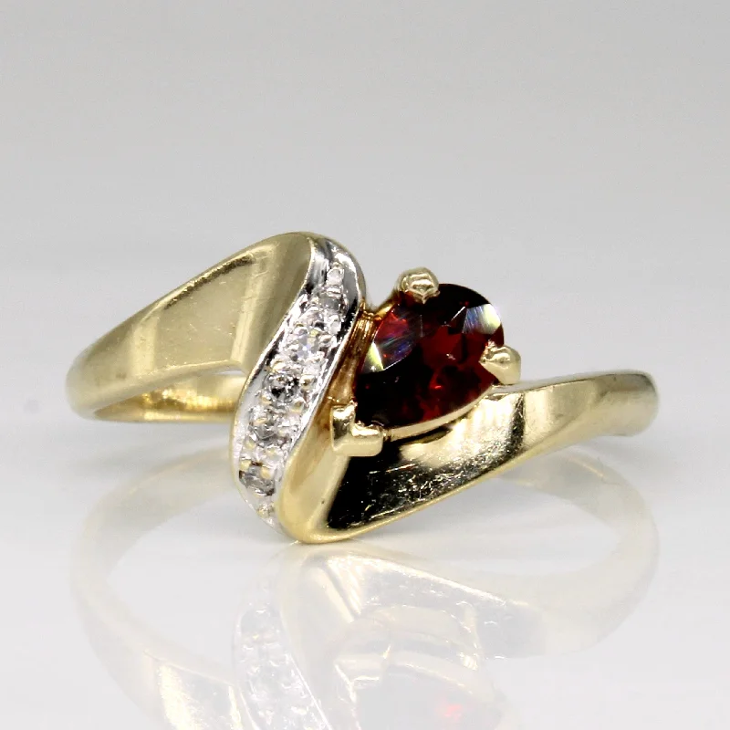 Garnet & Diamond Cocktail 10k Ring | 0.40ct, 0.05ctw | SZ 8 |