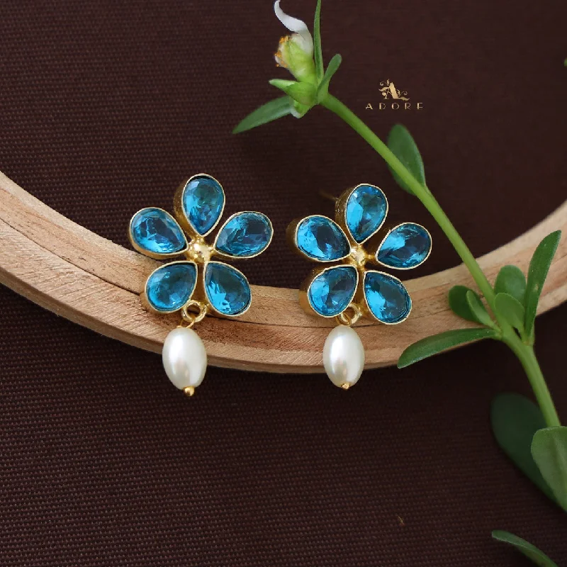 chic earrings for women -Seora Flower Pearl Earring