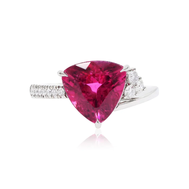 vintage-inspired engagement rings -PLATINUM TRIANGULAR PINK TOURMALINE AND DIAMOND RING