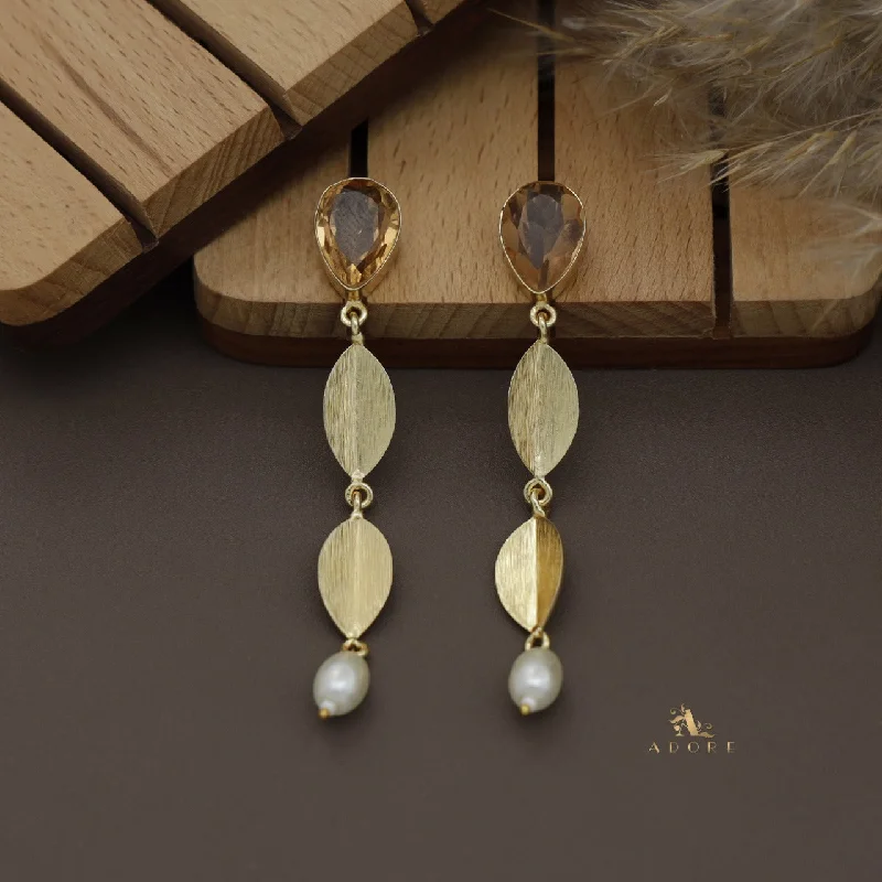 women’s designer earrings -Mahlet Glossy Fold Leafy Pearl Earring