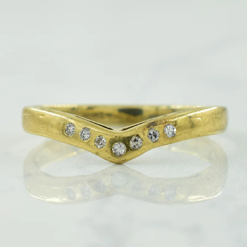 Flush Set Diamond Chevron Ring | 0.05ctw | SZ 6.5 |