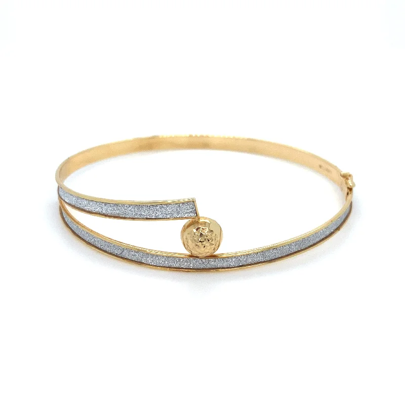 casual bracelets for women -9K Yellow Gold Stardust Bangle