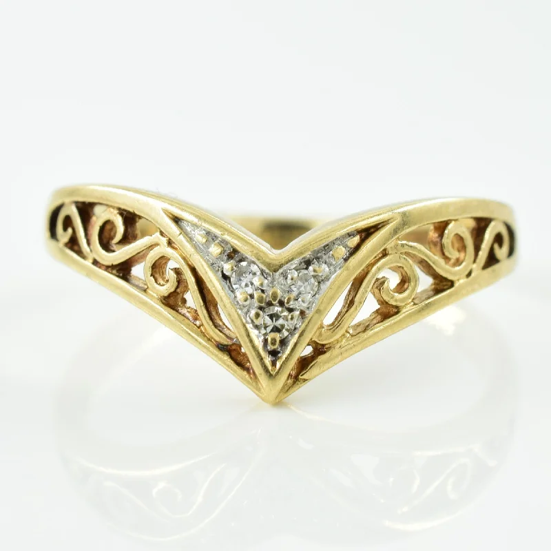 Chevron Diamond Ring | 0.03ctw | SZ 6 |