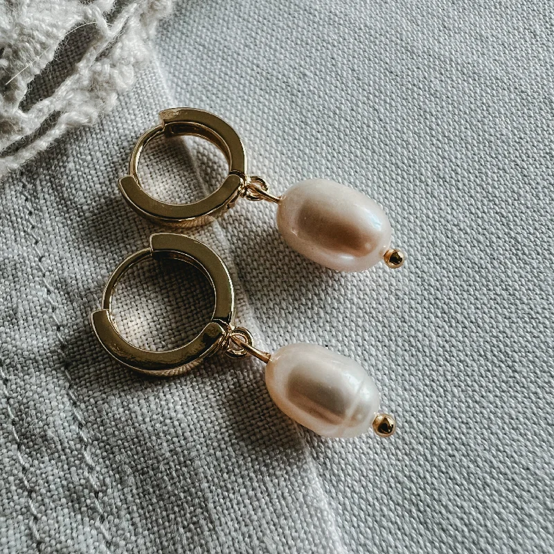 elegant earrings for women -Mini gold hoop pearl earrings *NEW*